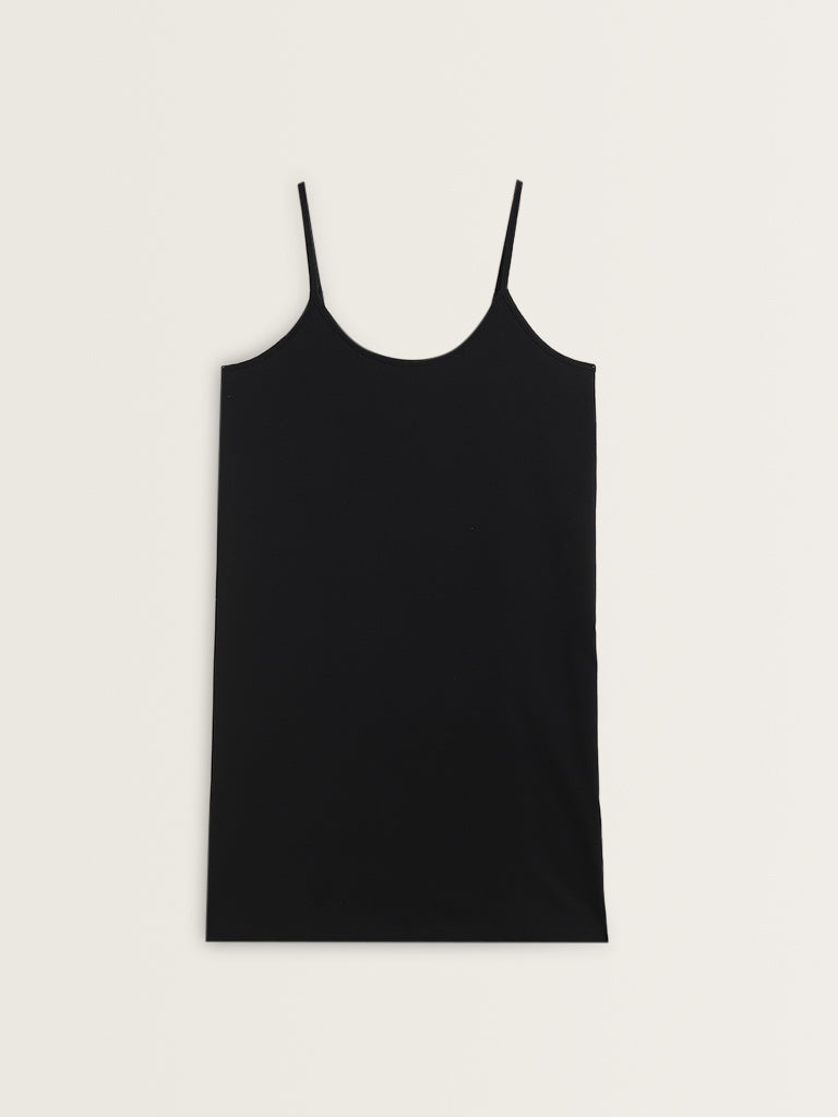 Wunderlove Solid Black Slip