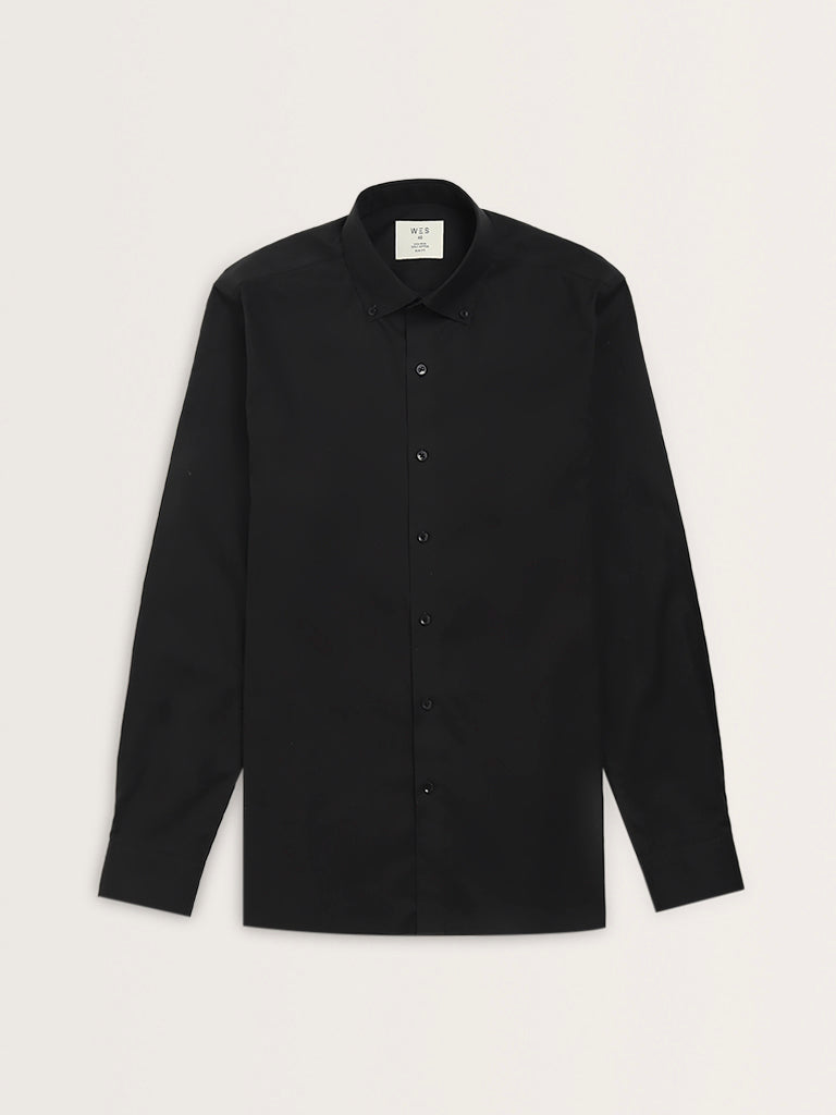 WES Formals Black Solid Slim-Fit Shirt