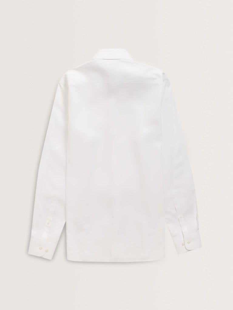 WES Formals White Solid Slim-Fit Shirt