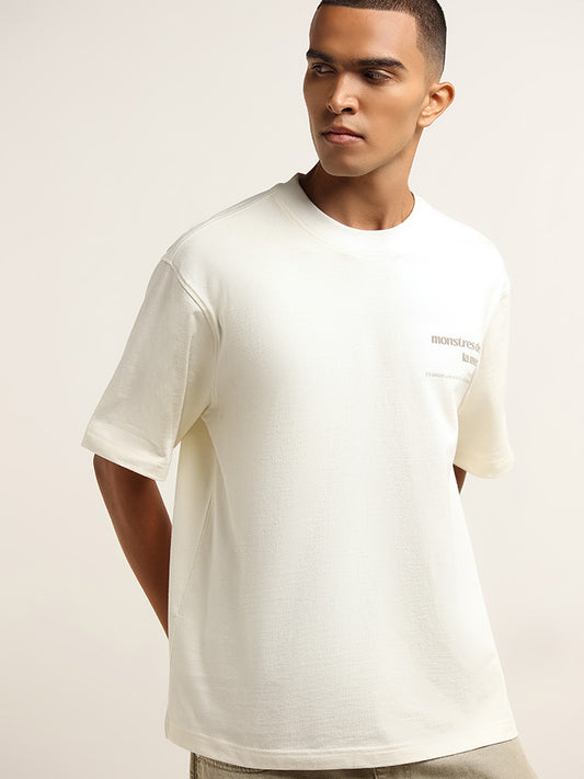Nuon White Graphic Printed Relaxed-Fit Cotton T-Shirt