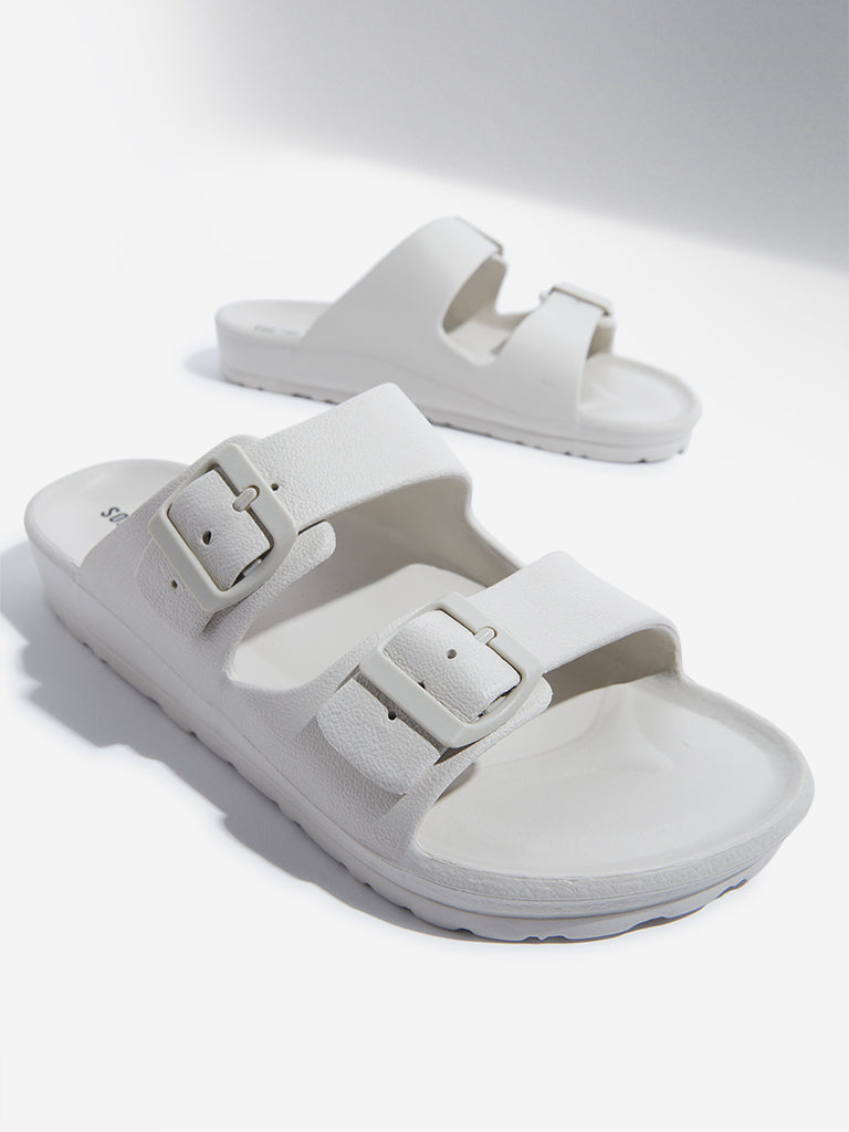 SOLEPLAY Ivory Dual Band Buckled Flip-Flop
