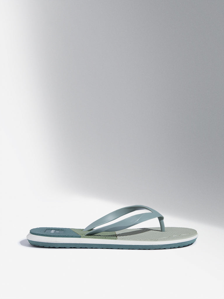 LUNA BLU Green Colour-Blocked Flip-Flop