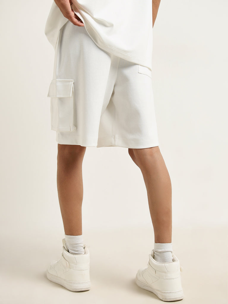 Studiofit White Cargo-Style Relaxed-Fit Mid-Rise Shorts