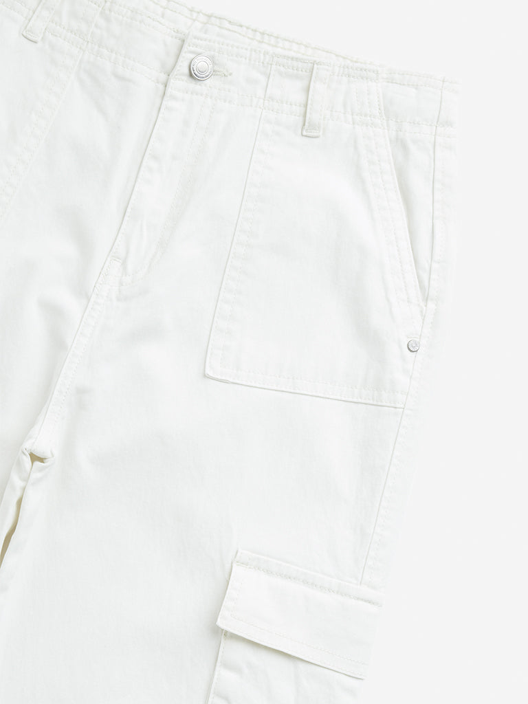 Y&F Kids Off-White Cargo-Style Mid-Rise Trousers