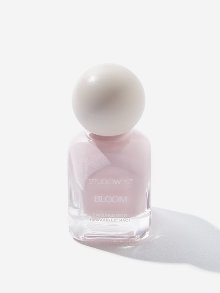 Studiowest Bloom Creme Pink- 06 Lotus Nail Colour - 9 ML