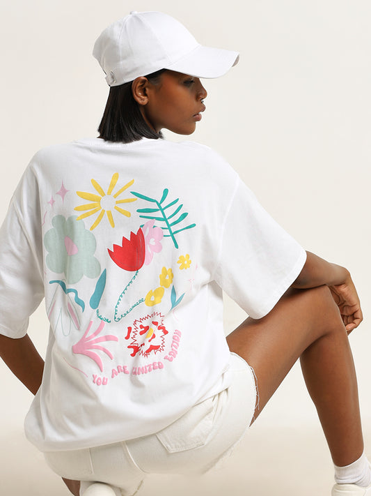 Nuon White Floral Printed Oversized Cotton T-Shirt