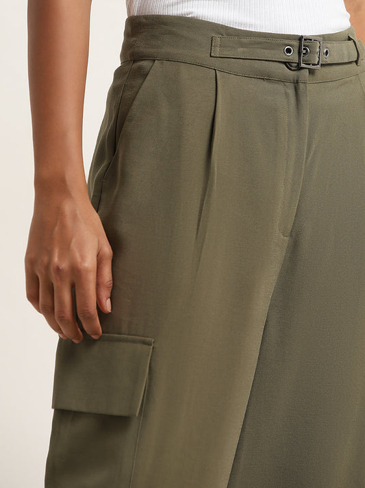 LOV Olive Cargo-Style Mid-Rise Pants