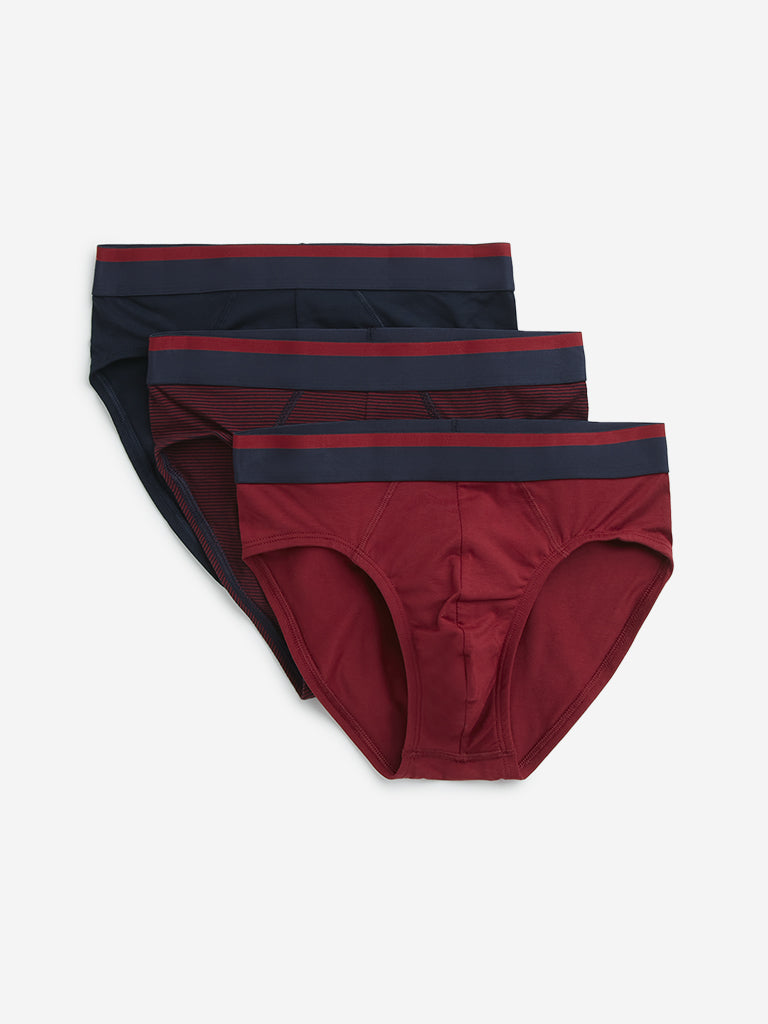 WES Lounge Red Solid Cotton Blend Briefs - Pack of 3