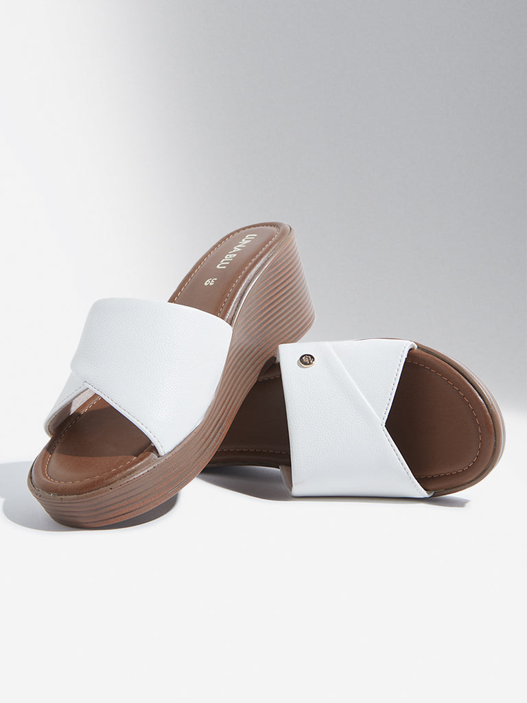 LUNA BLU White Criss-Cross Strap Wedge-Heel Sandals