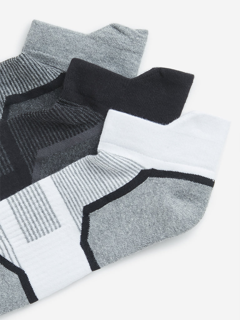 WES Lounge Grey Stripe Printed Socks - Pack of 3