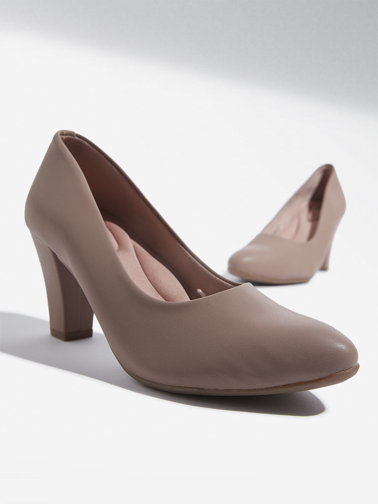 LUNA BLU Nude Pointed Pump Shoes