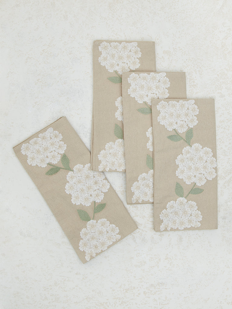 Westside Home White Floral Design Placemats (Set of 4)