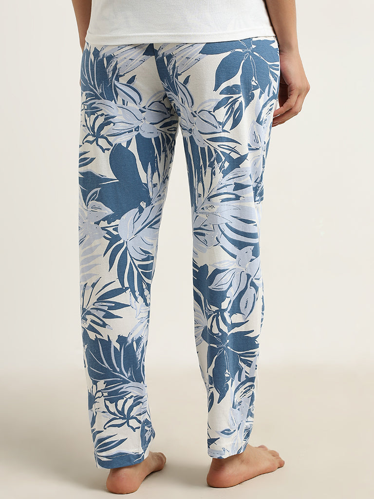 Wunderlove Blue Leaf Printed Mid-Rise Cotton Pyjamas