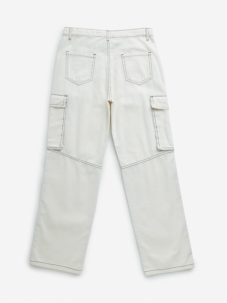 Y&F Kids Off-White Cargo-Style Mid-Rise Cotton Trousers