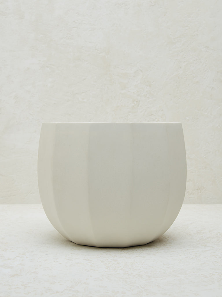 Westside Home White Ribbed Textured Planter