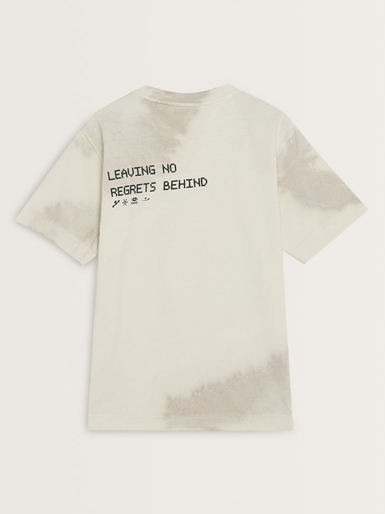 Studiofit Off-White Text Design Relaxed-Fit Cotton T-Shirt