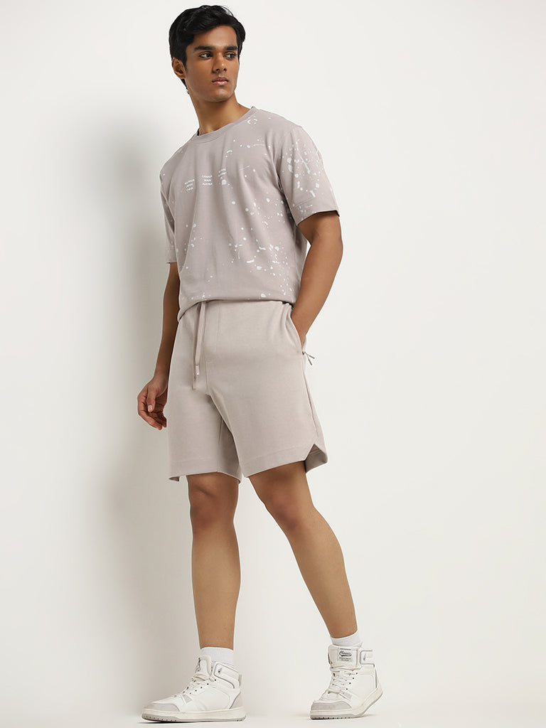 Studiofit Light Mauve Relaxed-Fit Mid-Rise Shorts