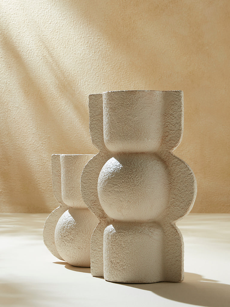 Westside Home Off-White Triple Tier Paper Mache Vase