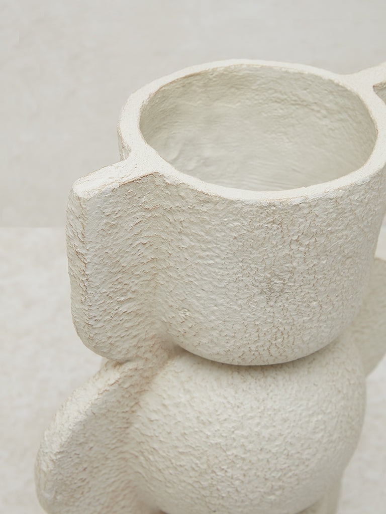 Westside Home Off-White Triple Tier Paper Mache Vase