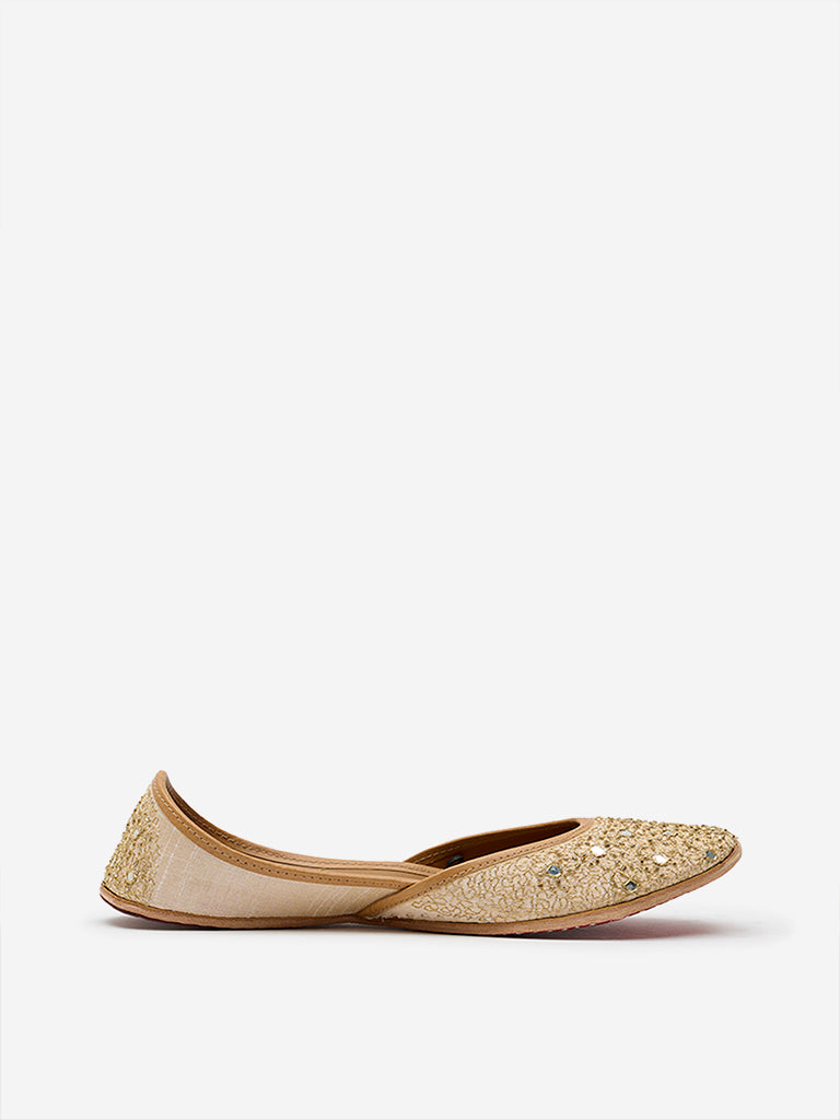 LUNA BLU Gold Mirror-Detailed Juttis