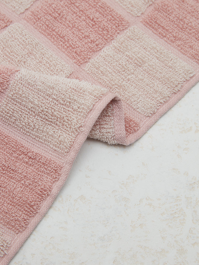 Westside Home Pink Checkered Design Hand Towel