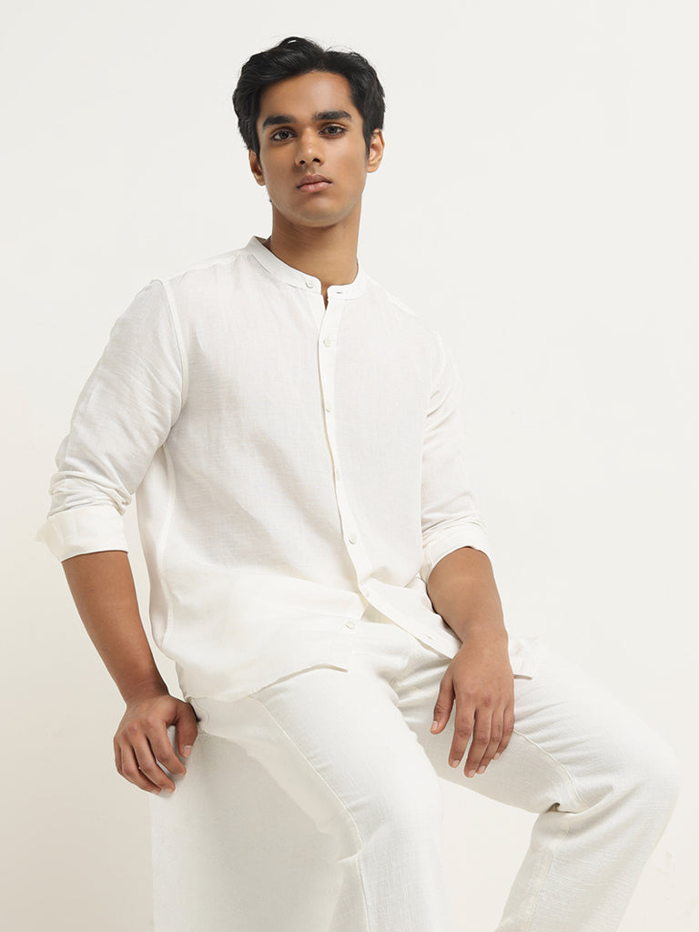ETA White Solid Resort-Fit Cotton Shirt