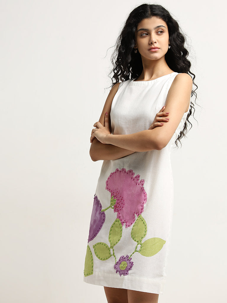 Bombay Paisley White Floral Printed Straight Cotton Dress