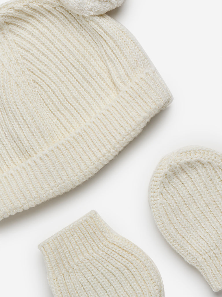 HOP Baby Beige Cotton Cap with Mittens Set