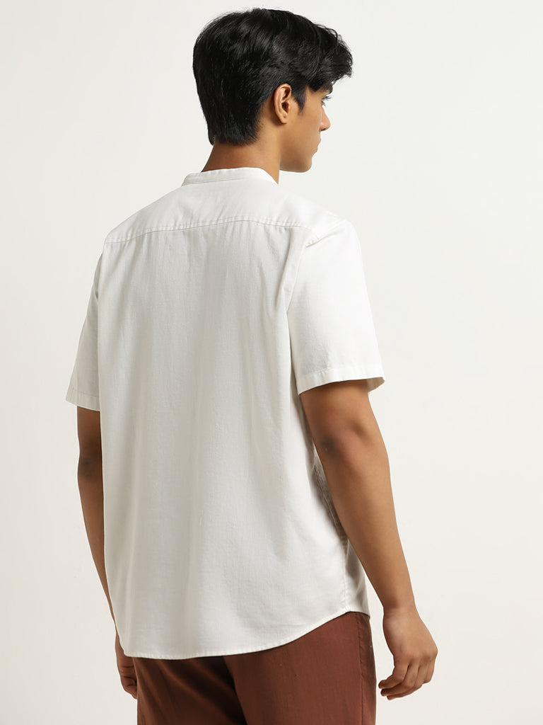 ETA Off-White Solid Resort-Fit Cotton Shirt