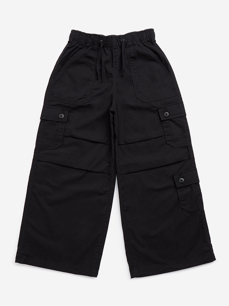 Y&F Kids Black Cargo-Style Mid-Rise Cotton Trousers