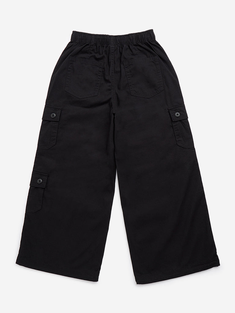 Y&F Kids Black Cargo-Style Mid-Rise Cotton Trousers