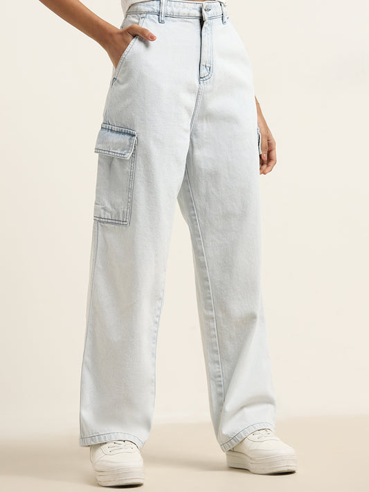 Nuon Light Blue Relaxed - Fit High - Rise Jeans