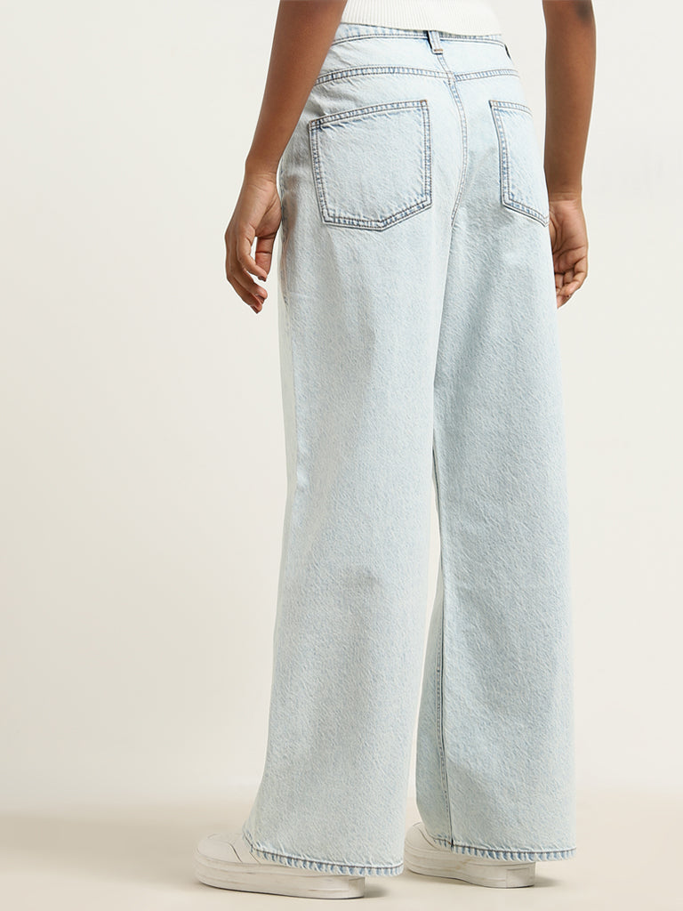 Nuon Light Blue Faded Mid - Rise Relaxed - Fit Jeans