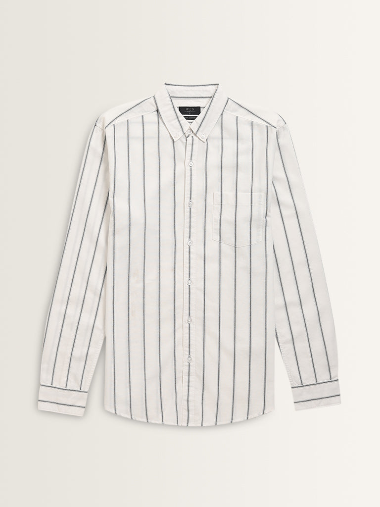 WES Casuals White Stripe Printed Slim-Fit Cotton Shirt