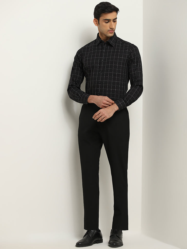 WES Formals Black Checks Printed Slim-Fit Shirt