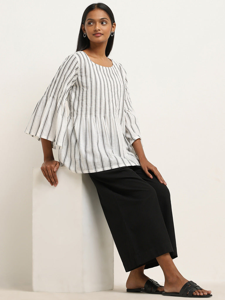 Utsa Off-White Pinstripe Design Cotton Kurti