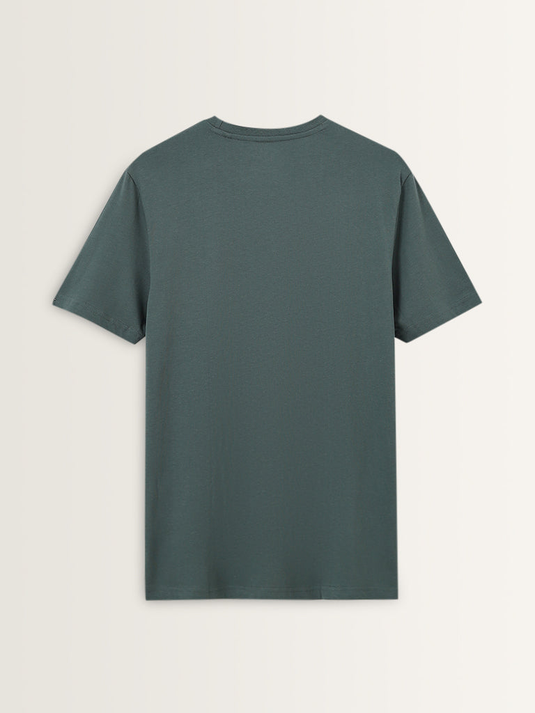 WES Casuals Green Solid Slim-Fit Cotton T-Shirt