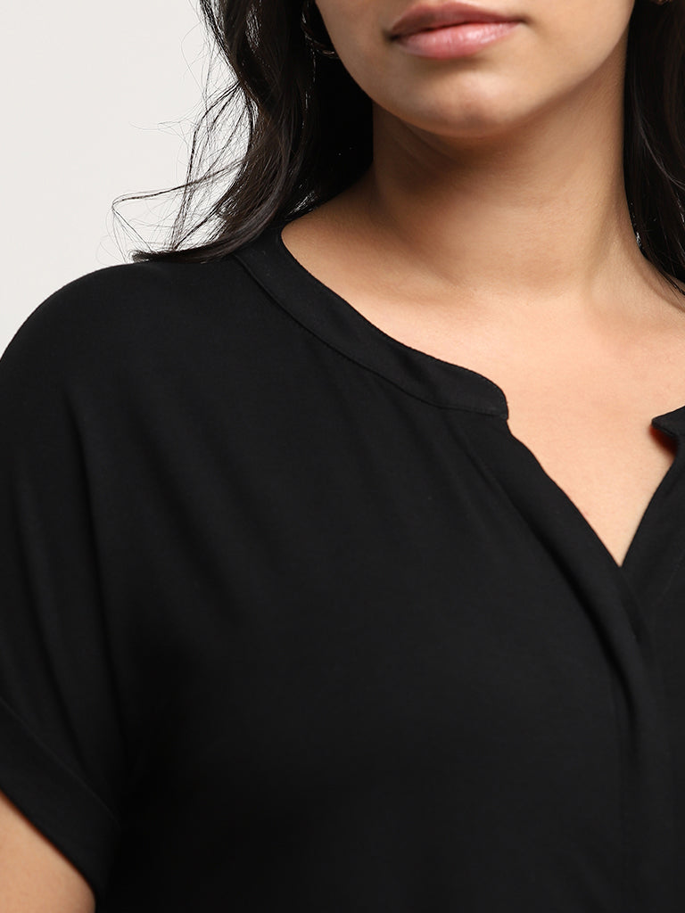 Gia Black Solid Top