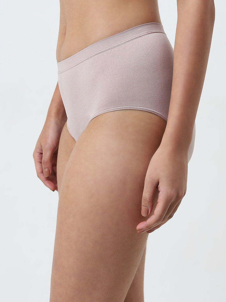 Wunderlove Light Taupe Seam-Free Full Brief