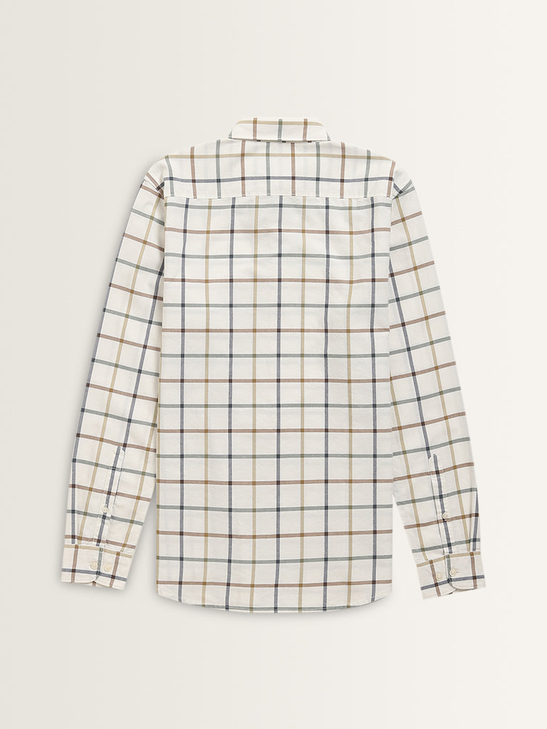 WES Casuals White Checkered Design Slim-Fit Cotton Shirt