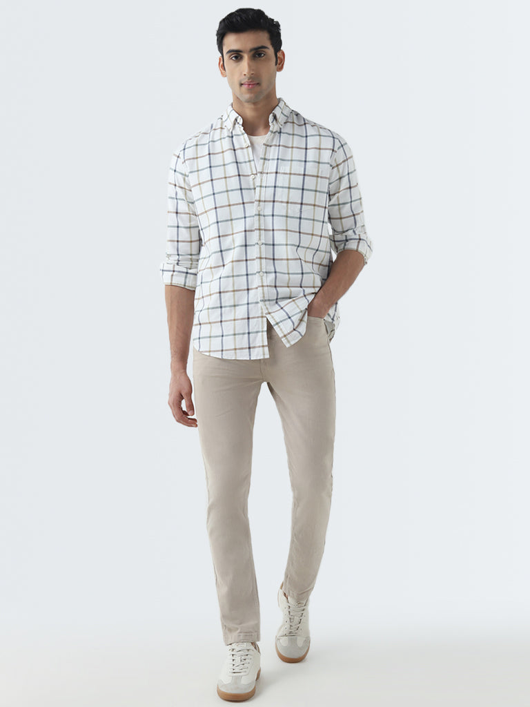 WES Casuals White Checkered Design Slim-Fit Cotton Shirt