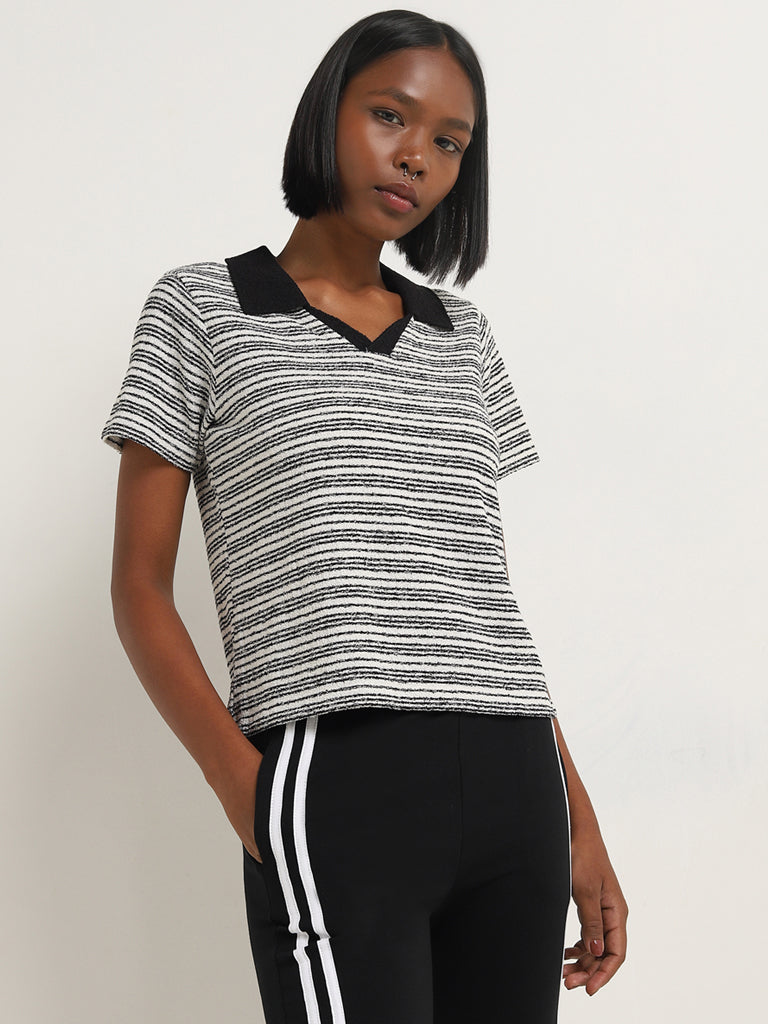 Studiofit Black & White Stripe Printed Cotton Blend T-Shirt