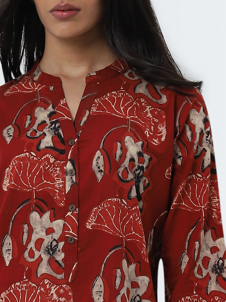 Utsa Red Floral Printed Straight Cotton Kurta