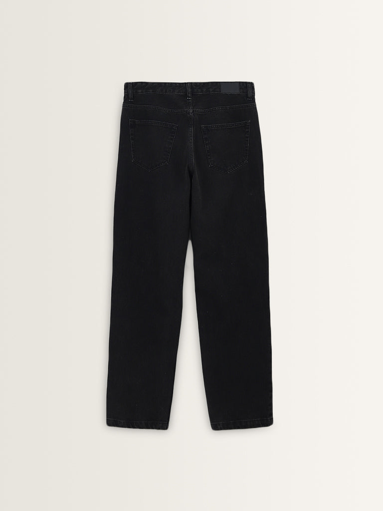 Nuon Black Relaxed - Fit Mid - Rise Jeans