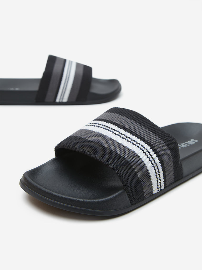 SOLEPLAY Black Stripe Detailed Slides