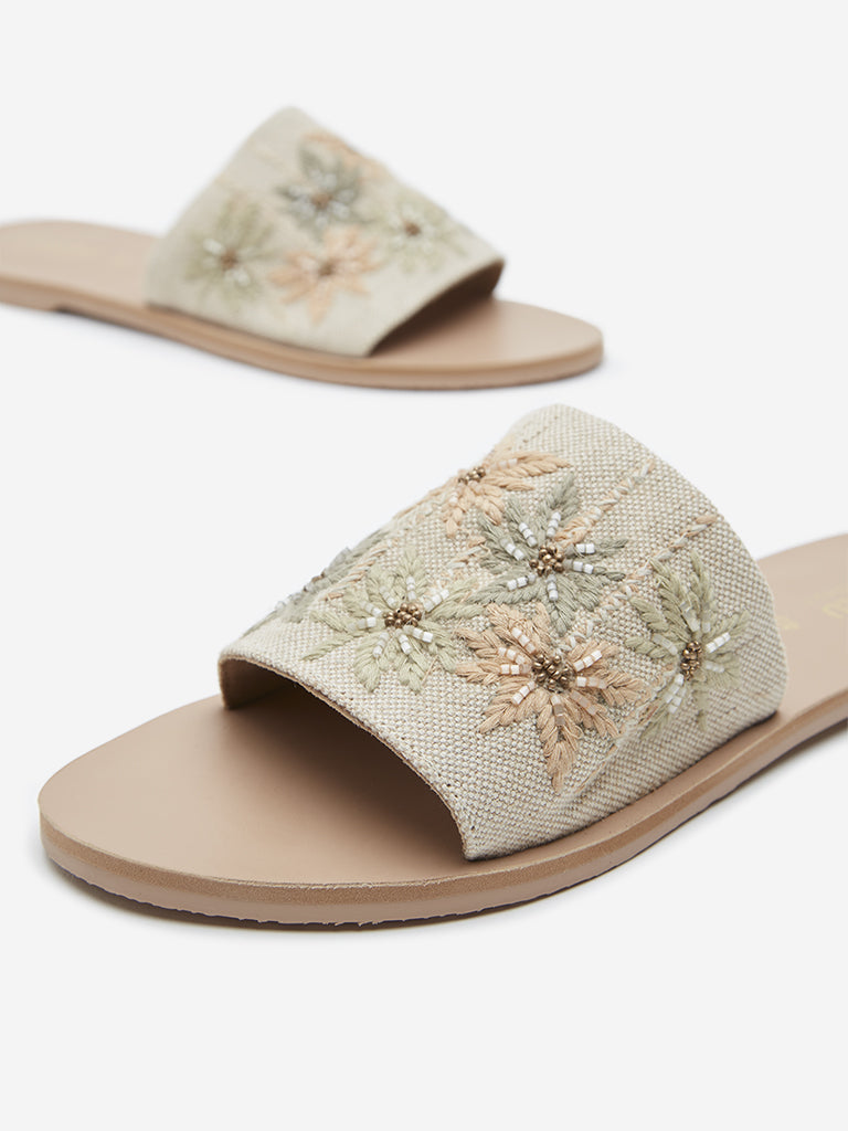 LUNA BLU Beige Floral Embroidered Slides