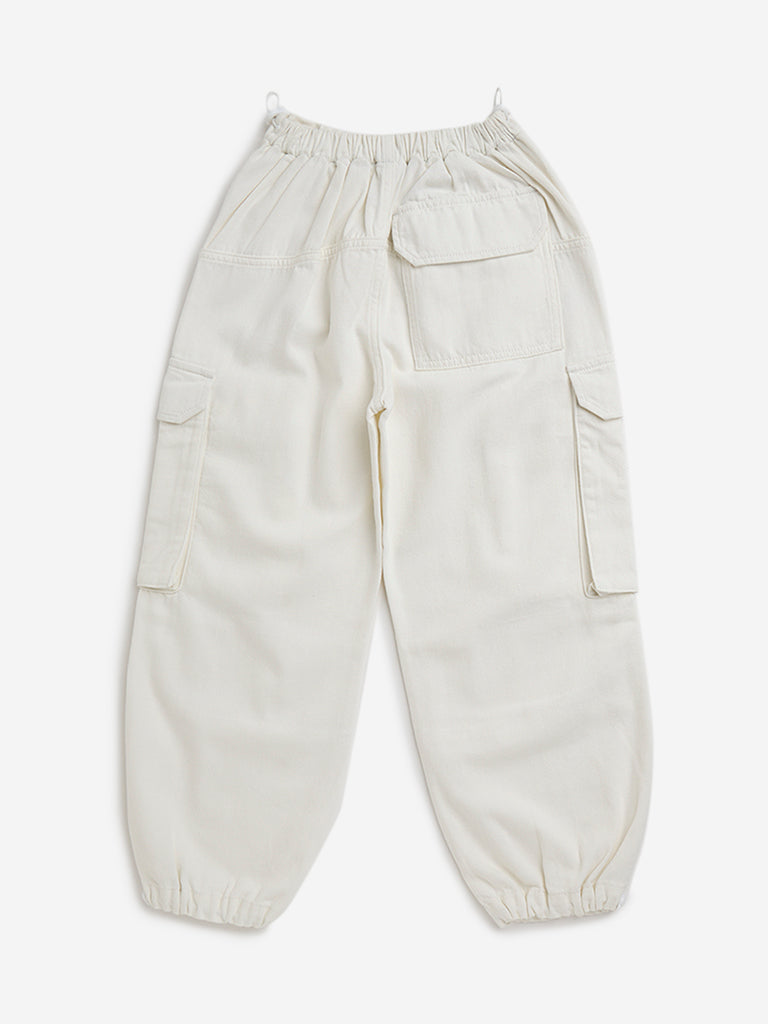 Y&F Kids White Mid-Rise Denim Joggers