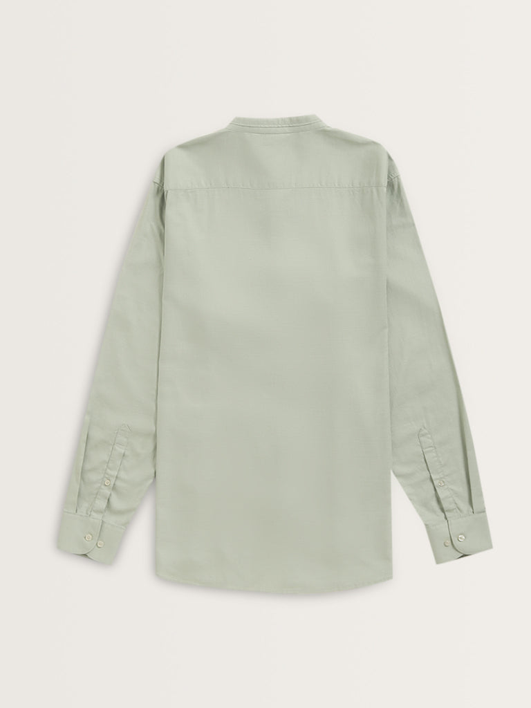 Ascot Light Green Solid Relaxed-Fit Cotton Shirt