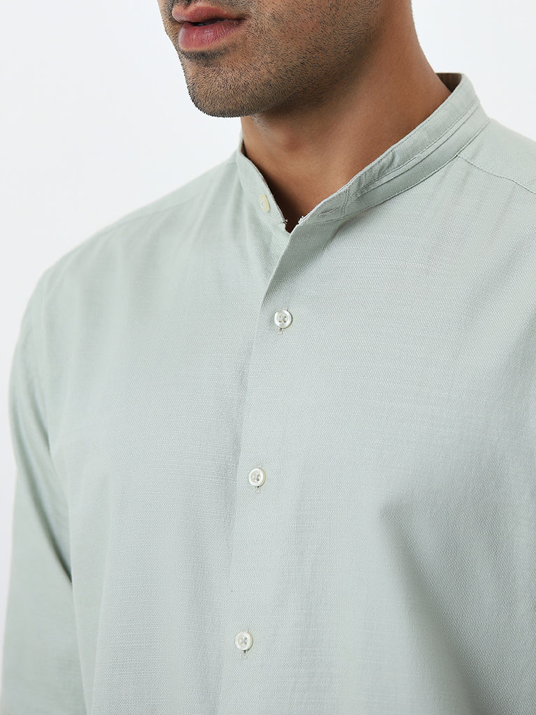 Ascot Light Green Solid Relaxed-Fit Cotton Shirt