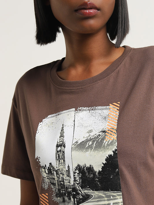 Studiofit Dark Brown Cityscape Design Cotton Blend T-Shirt